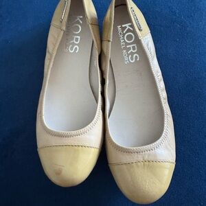 Michael Kors Tan and Yellow Women's Flats